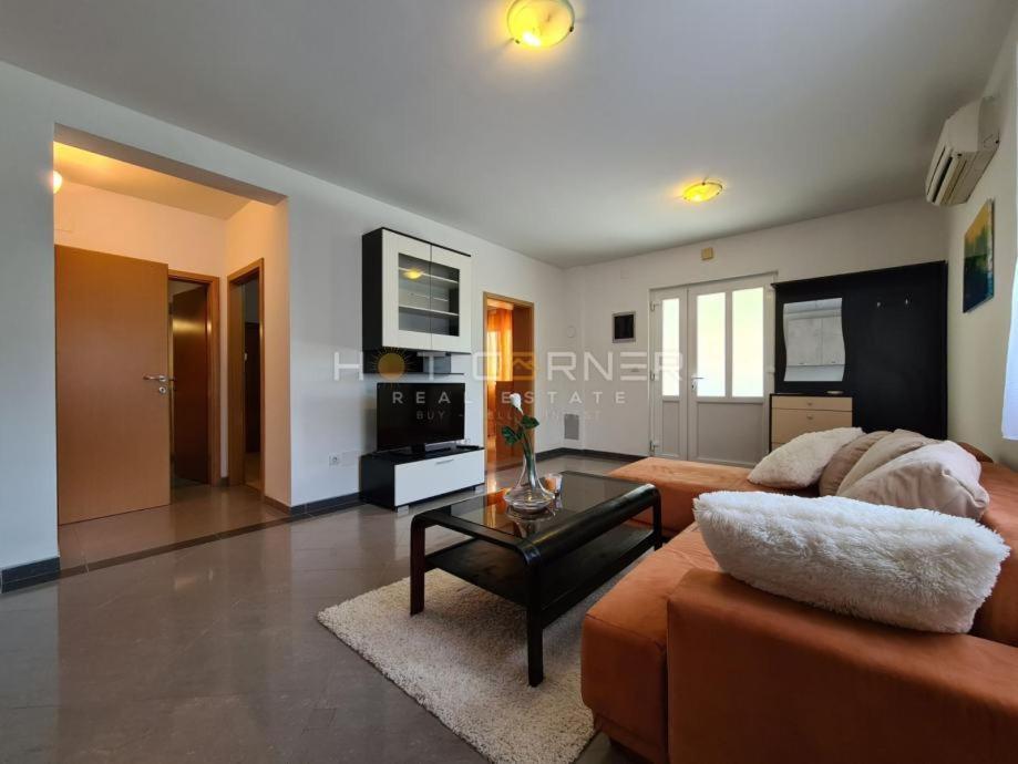 Apartman Nada Apartment Ližnjan Exterior foto